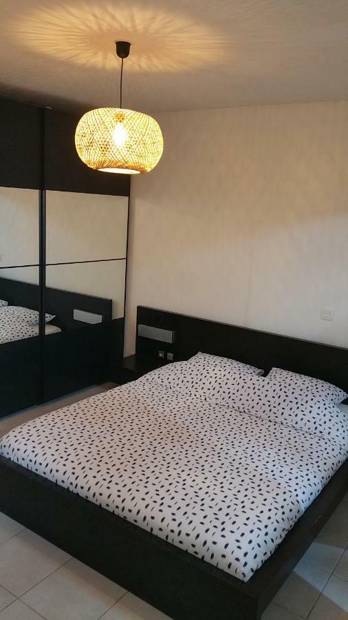 Apartamento Apt 50m2 avec Balcon tout équipé proche d'Avignon Pernes-les-Fontaines Exterior foto